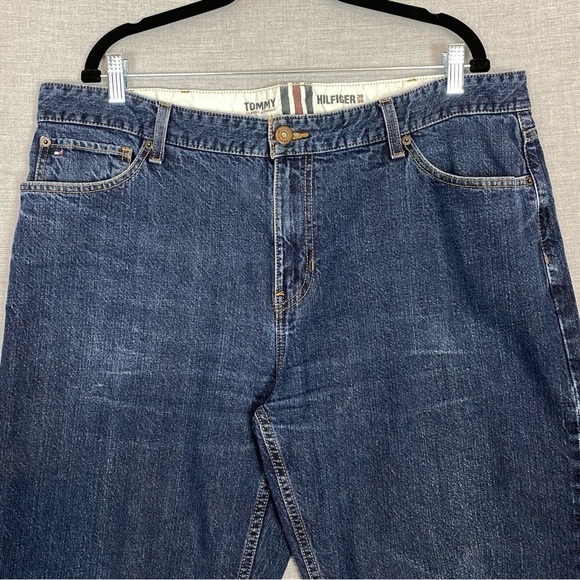 Tommy Hilfiger Classic Straight Jeans 38W Hemmed Short 100% Cotton Blue - Picture 2 of 11